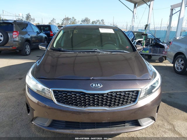 3KPFK4A72HE118996 KIA FORTE LX