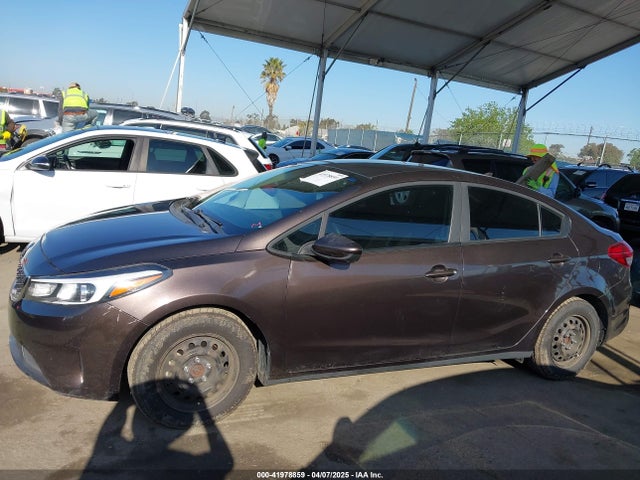 3KPFK4A72HE118996 KIA FORTE LX