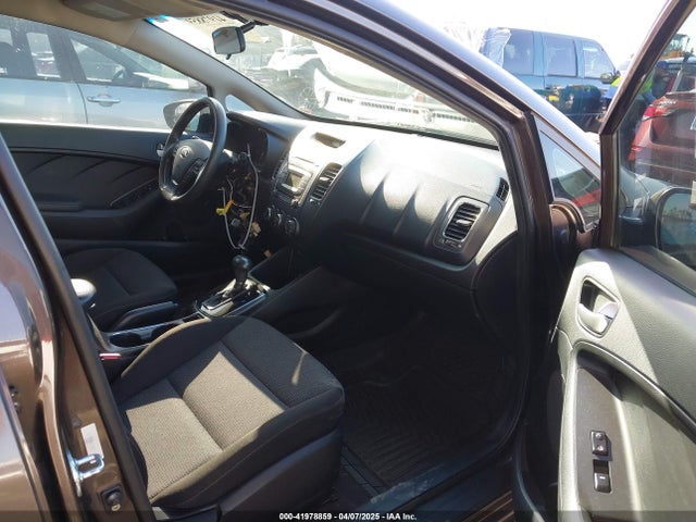 3KPFK4A72HE118996 KIA FORTE LX
