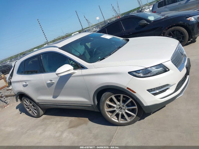 Lincoln 2.0l ecoboost 2019 5LMCJ3C93KUL35294 Image 14