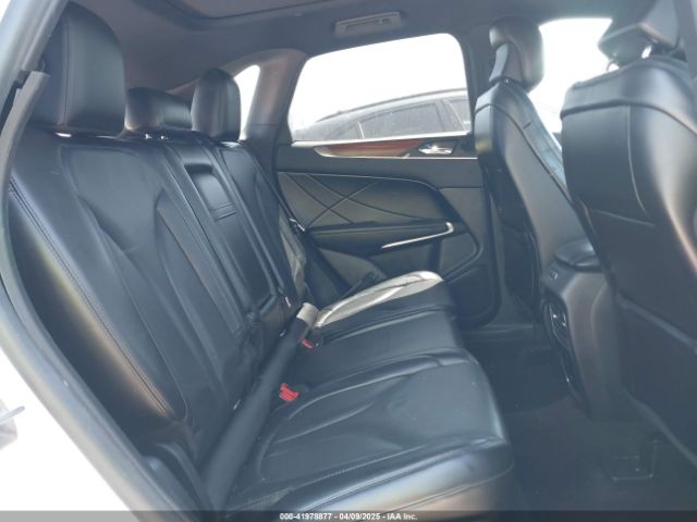 2019 LINCOLN MKC 5LMCJ3C93KUL35294 Photo 7