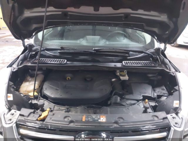 1FMCU9J95EUB93504 Ford Escape Titanium