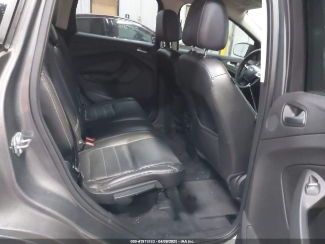 1FMCU9J95EUB93504 Ford Escape Titanium