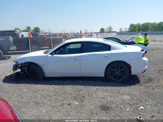 2C3CDXBG2KH505108 Dodge Charger Sxt Rwd