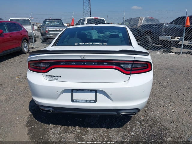 2C3CDXBG2KH505108 Dodge Charger Sxt Rwd