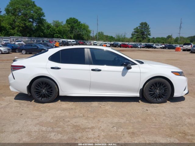 4T1B11HK6KU266275 Toyota CAMRY SE