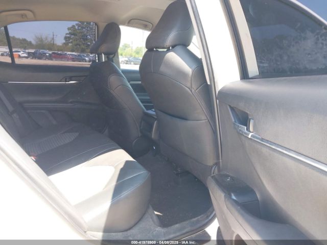 4T1B11HK6KU266275 Toyota CAMRY SE