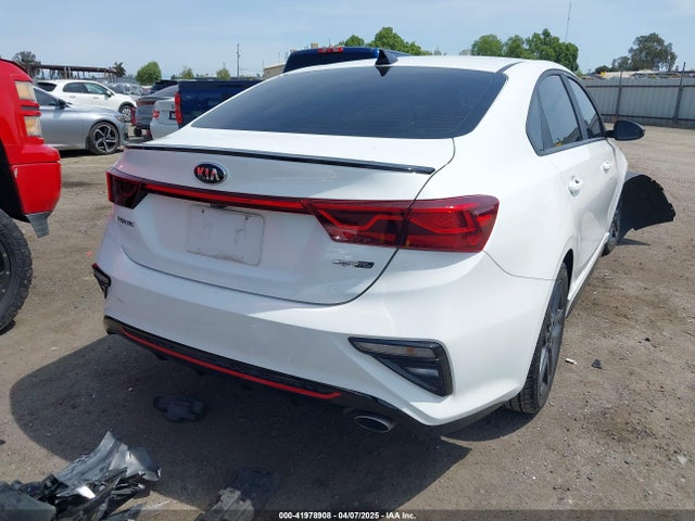 3KPF34AD8ME350662 KIA Forte Gt-line