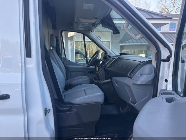 1FTBW2CM9JKA18939 Ford Transit T-350