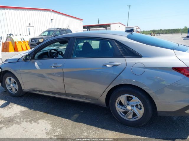 KMHLL4DGXRU851422 Hyundai ELANTRA SE