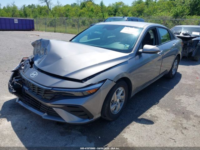 KMHLL4DGXRU851422 Hyundai ELANTRA SE