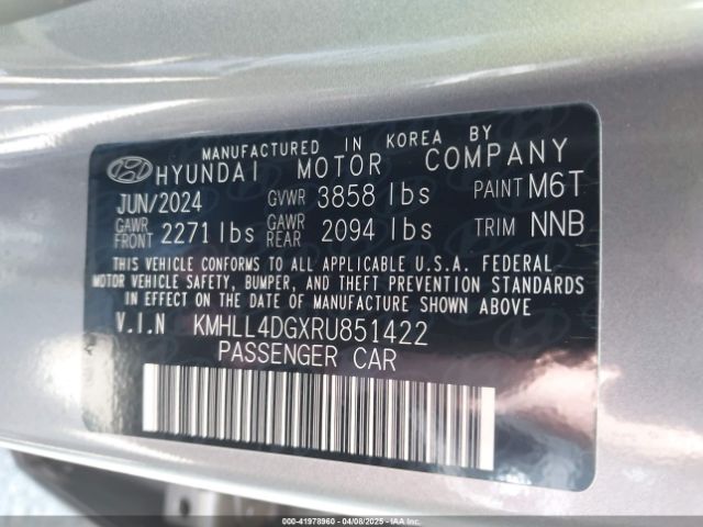 KMHLL4DGXRU851422 Hyundai ELANTRA SE