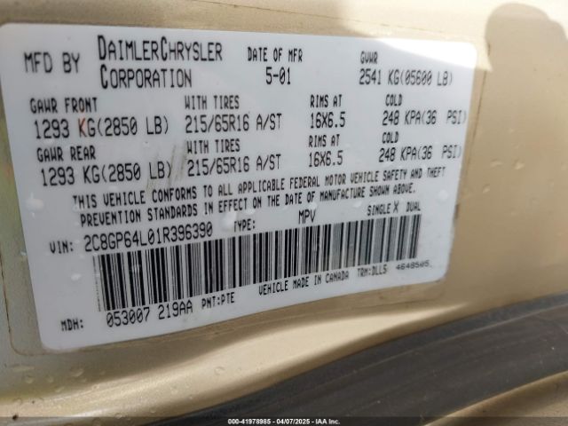 2001 CHRYSLER TOWN & COUNTRY 2C8GP64L01R396390 Photo 8