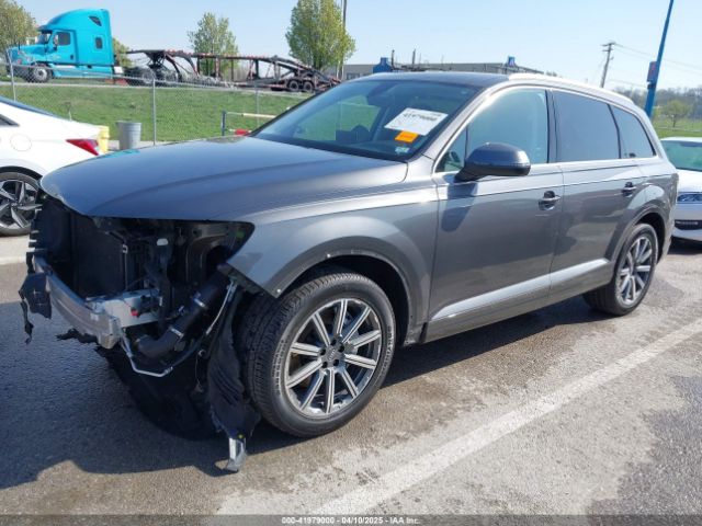 WA1LHAF73KD034634 Audi Q7 45 Premium