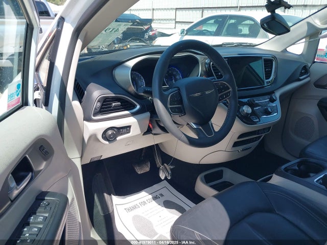 Chrysler Pacifica Touring L 2022 2C4RC1BG4NR191644 Image 5