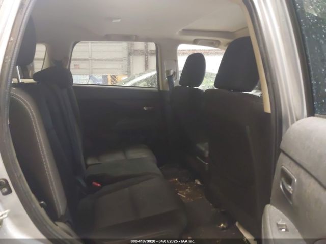 JA4AZ3A37HZ049251 Mitsubishi Outlander Se