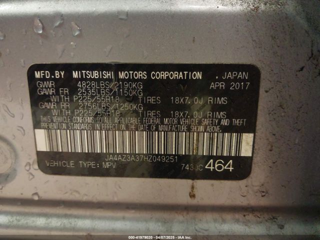 JA4AZ3A37HZ049251 Mitsubishi Outlander Se
