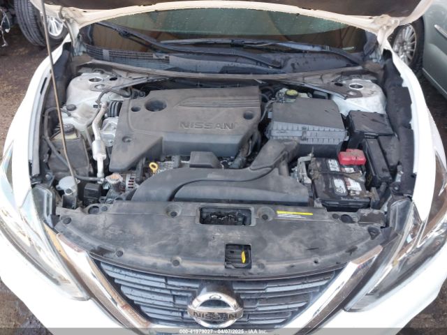 1N4AL3AP2HN348881 Nissan Altima 2.5 Sr