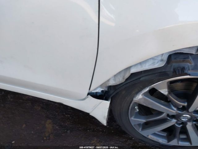 1N4AL3AP2HN348881 Nissan Altima 2.5 Sr