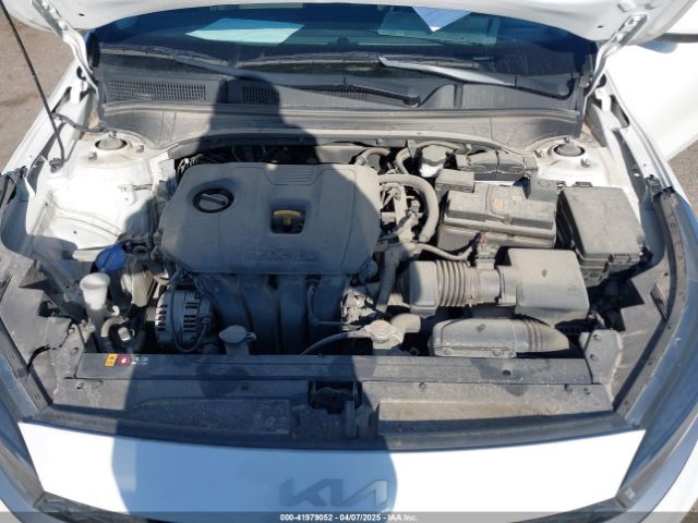 3KPF24AD9NE490305 KIA Forte Lxs