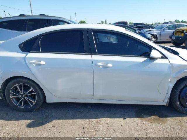 3KPF24AD9NE490305 KIA Forte Lxs