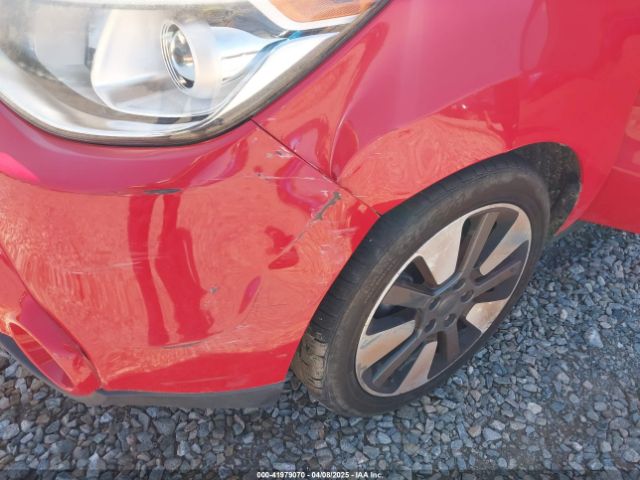 KNDJX3A50E7702653 KIA Soul !