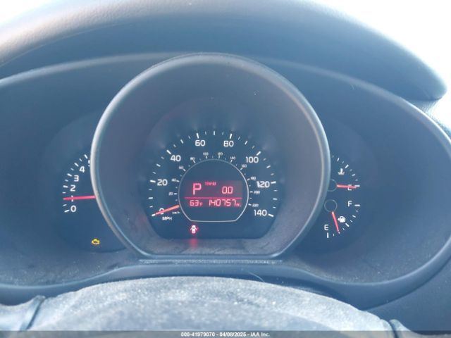 KNDJX3A50E7702653 KIA Soul !