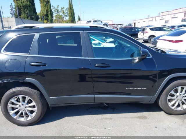 1C4PJLCB6KD171468 Jeep Cherokee Latitude Fwd
