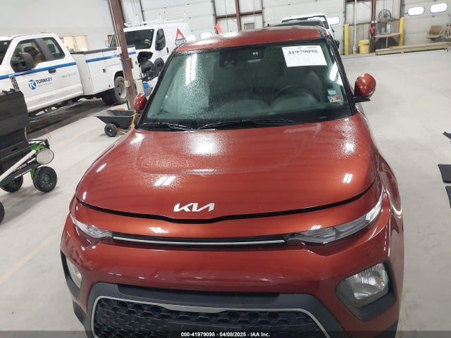 KNDJ23AU8N7814087 KIA SOUL LX