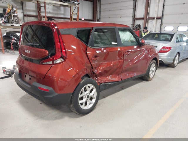 KNDJ23AU8N7814087 KIA SOUL LX