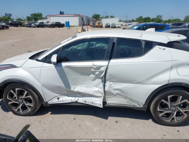 NMTKHMBX1LR107092 Toyota C-HR XLE