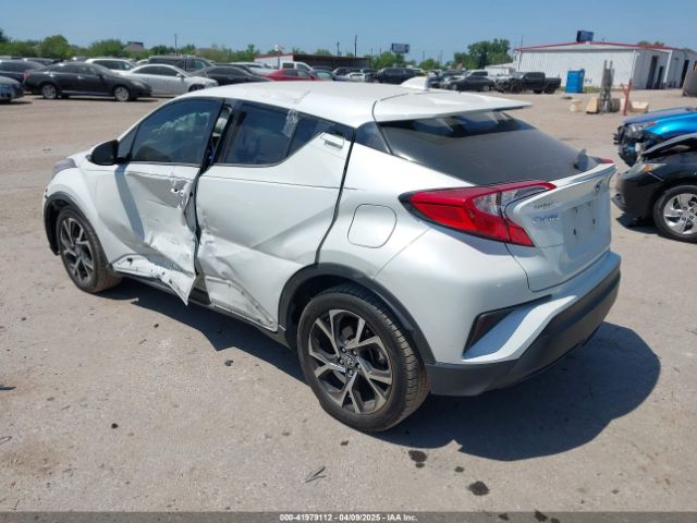 NMTKHMBX1LR107092 Toyota C-HR XLE