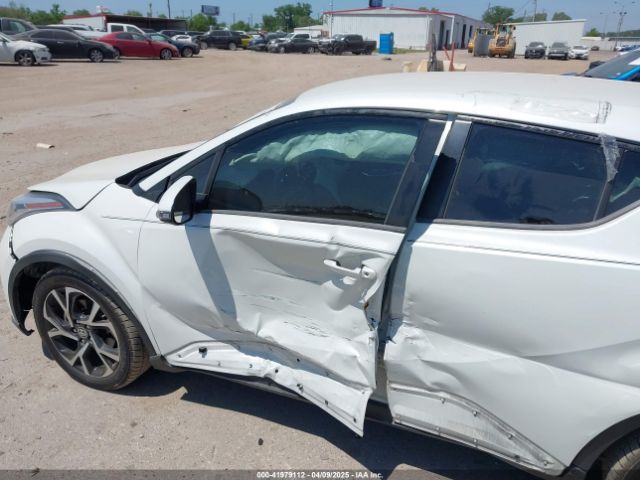 NMTKHMBX1LR107092 Toyota C-HR XLE