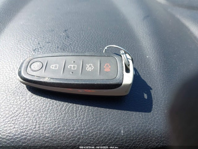 1FADP3N22EL453329 Ford Focus Titanium
