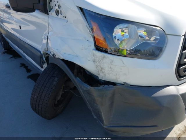 1FTYR3XM0JKB05503 Ford Transit-250