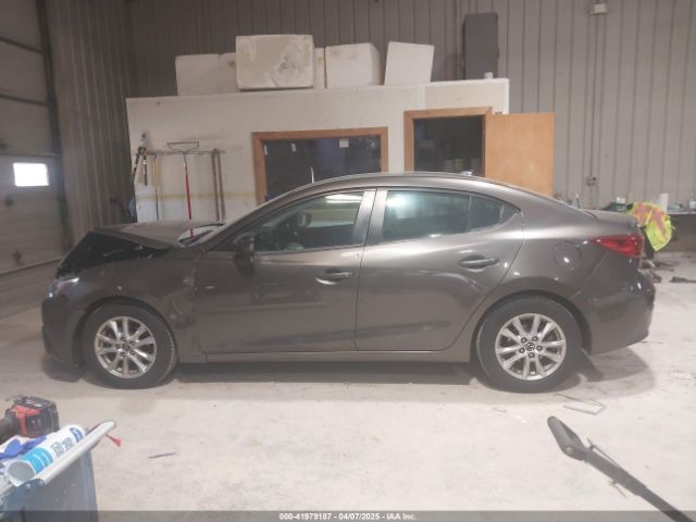 3MZBM1V75EM104865 Mazda Mazda3 I Touring
