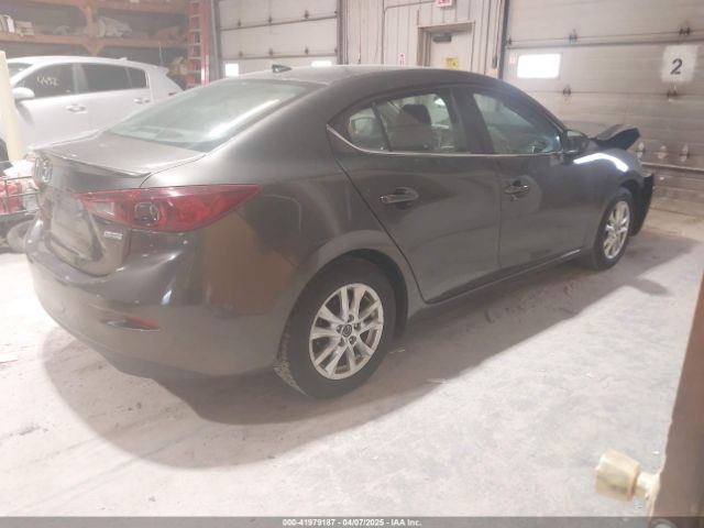 3MZBM1V75EM104865 Mazda Mazda3 I Touring