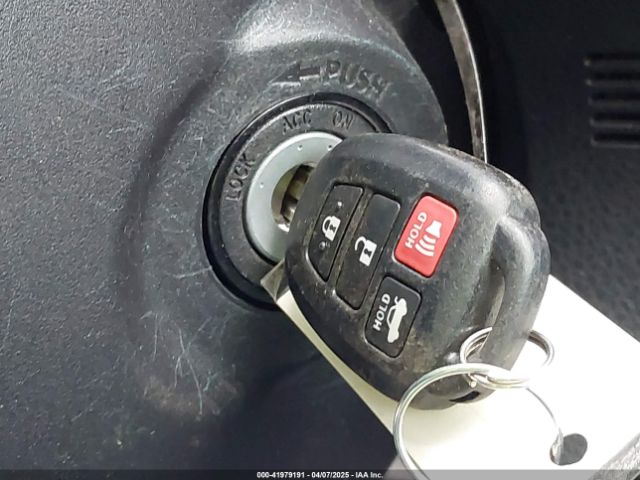 2T1BURHEXKC228937 Toyota COROLLA LE