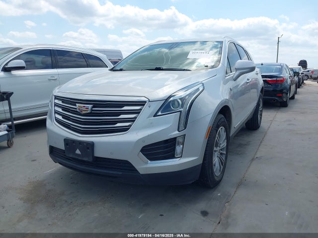 2017 CADILLAC XT5 1GYKNBRS5HZ275780 Photo 1