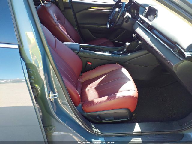JM1GL1WY4M1619533 Mazda Mazda6 Carbon Edition