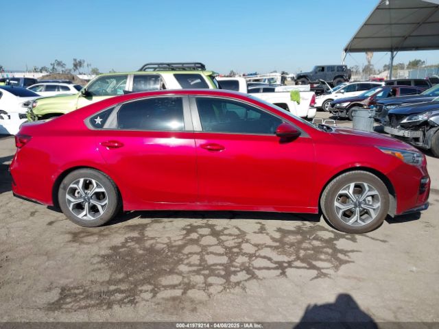 3KPF24AD2LE246301 KIA Forte Lxs