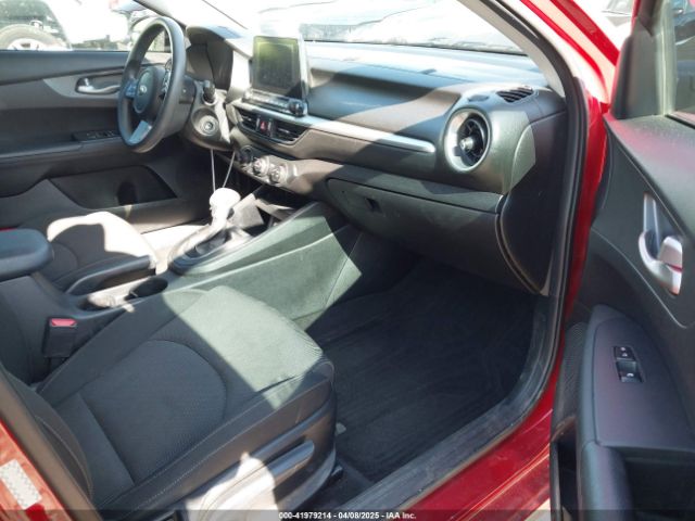 3KPF24AD2LE246301 KIA Forte Lxs