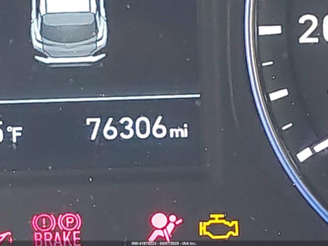 KM8K33A52JU174184 Hyundai Kona Limited