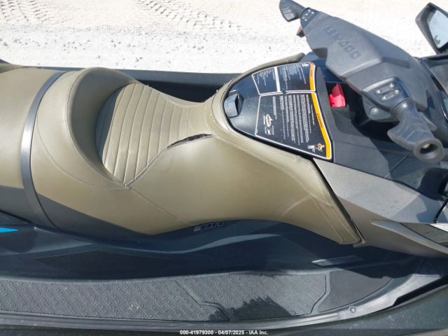 2016 SEADOO GTX-300 LIMITED YDV01281C616 Photo 4