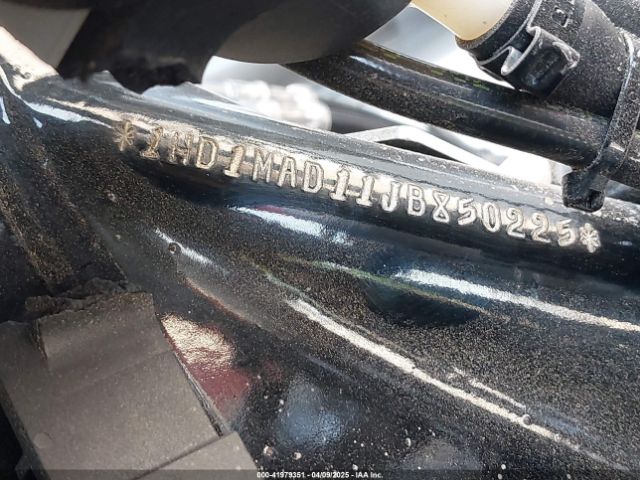 2018 HARLEY-DAVIDSON FLHTCUTG 1HD1MAD11JB850225 Photo 9