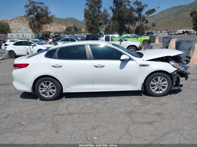 5XXGT4L3XGG053638 KIA Optima Lx