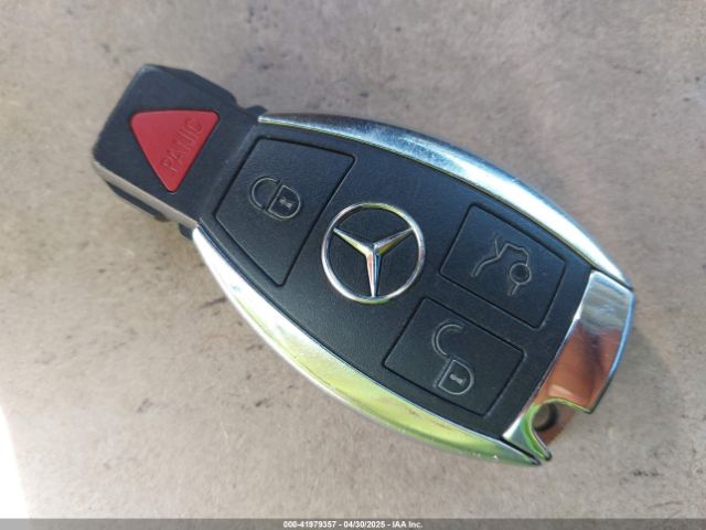 4JGDF6EE6JA998590 Mercedes-Benz m276
