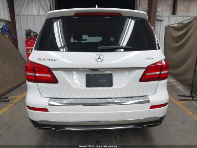 4JGDF6EE6JA998590 Mercedes-Benz m276