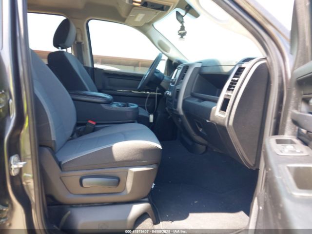 1C6RR6FT9MS503545 RAM 1500 Classic Tradesman  4x2 6'4 Box