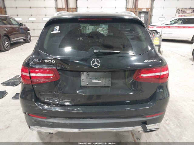 WDC0G4KB0JV070517 Mercedes-Benz Glc 300 4matic